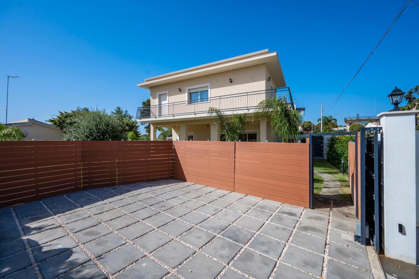 Villa Nisa Apartment Sea View Fontane Bianche Dış mekan fotoğraf